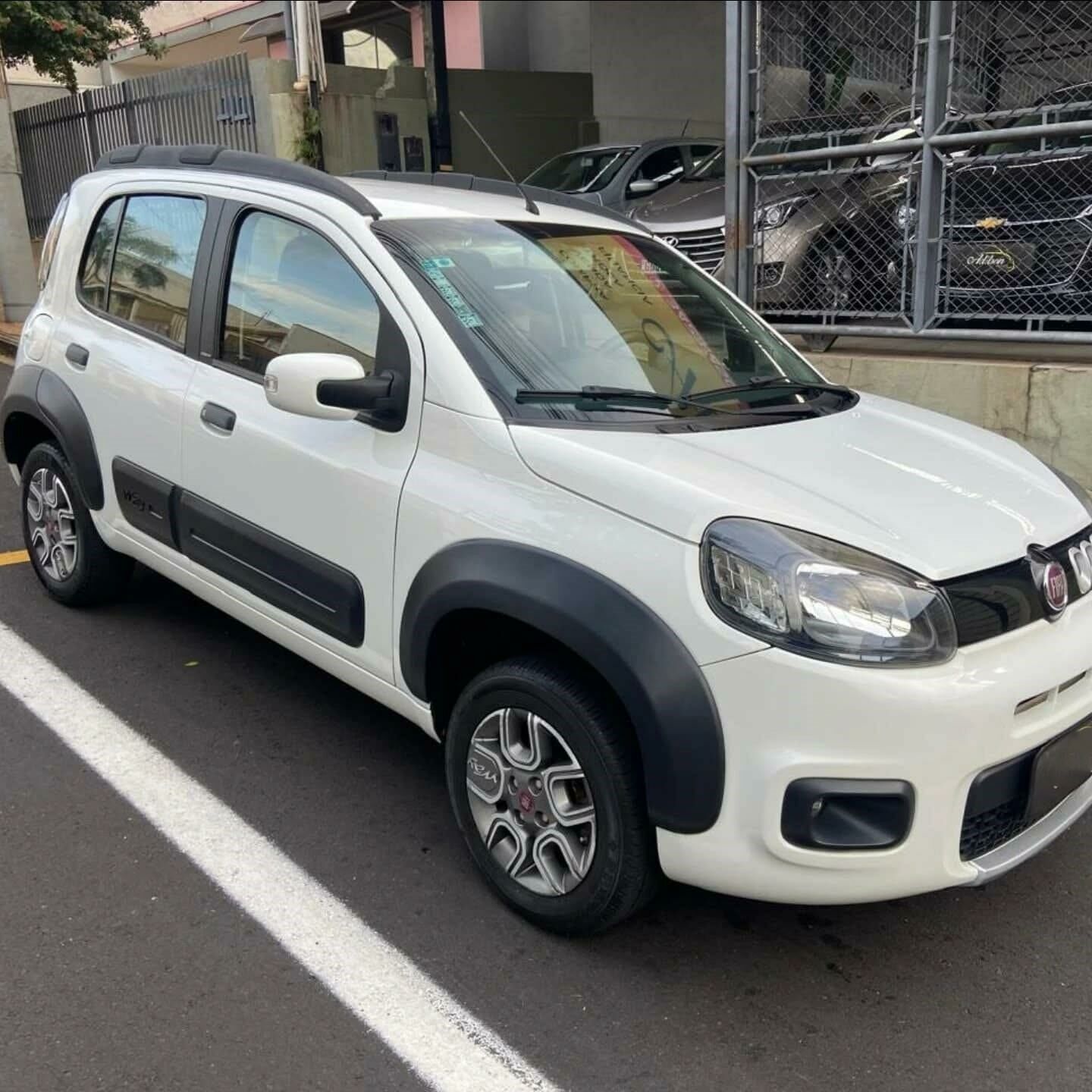 Imagem do veículo  FIAT UNO WAY 1.0